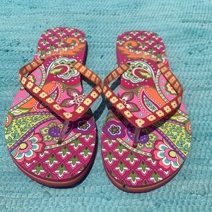 Vera Bradley, Flip Flops, great shape! Size Large, 9-10